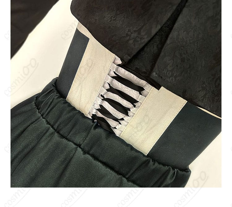 雪 シュエ メイド服の背面ディテール、細かい作りが特徴。