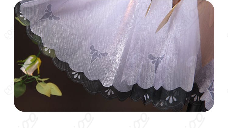 漁師（グレイス）コスプレ衣装のスカート裾の装飾。魅力的なデザインで全体の美しさを引き立てる。
