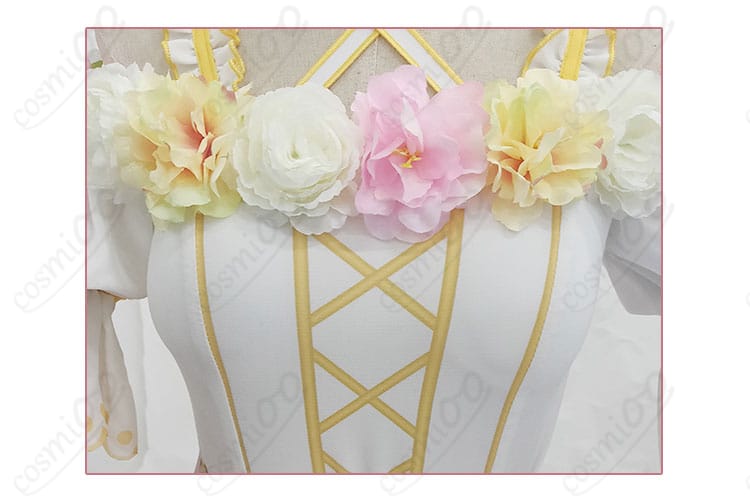ラブライブ！スクフェス 矢澤にこのコスプレ衣装 服の装飾細部。花柄刺繍とビーズ装飾が際立つデザインです。