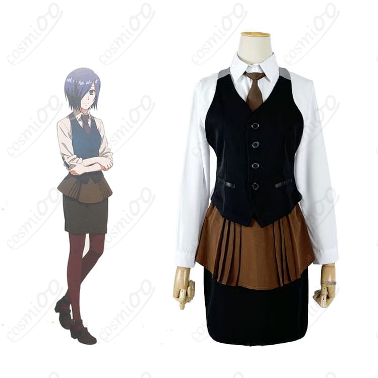 霧嶋董香の制服コスプレ衣装とアニメ「東京喰種トーキョーグール」のキャラクターが一緒に写った画像。コスプレ衣装の忠実再現がわかる！