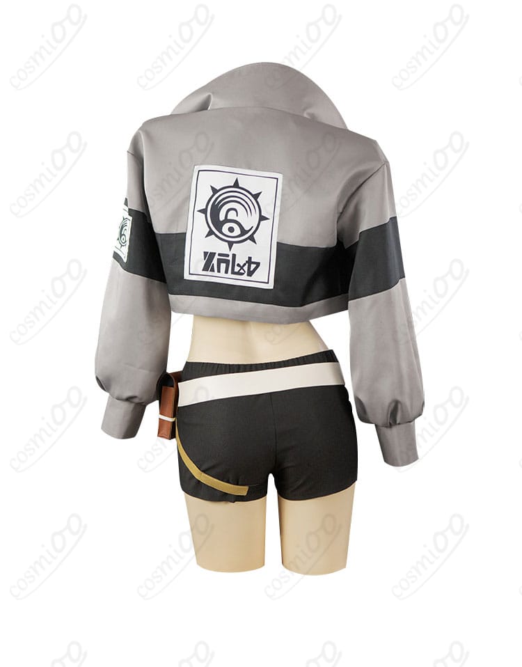 商品背面図。リヨウのコスプレ衣装の背面デザインと仕上がりがわかる画像。