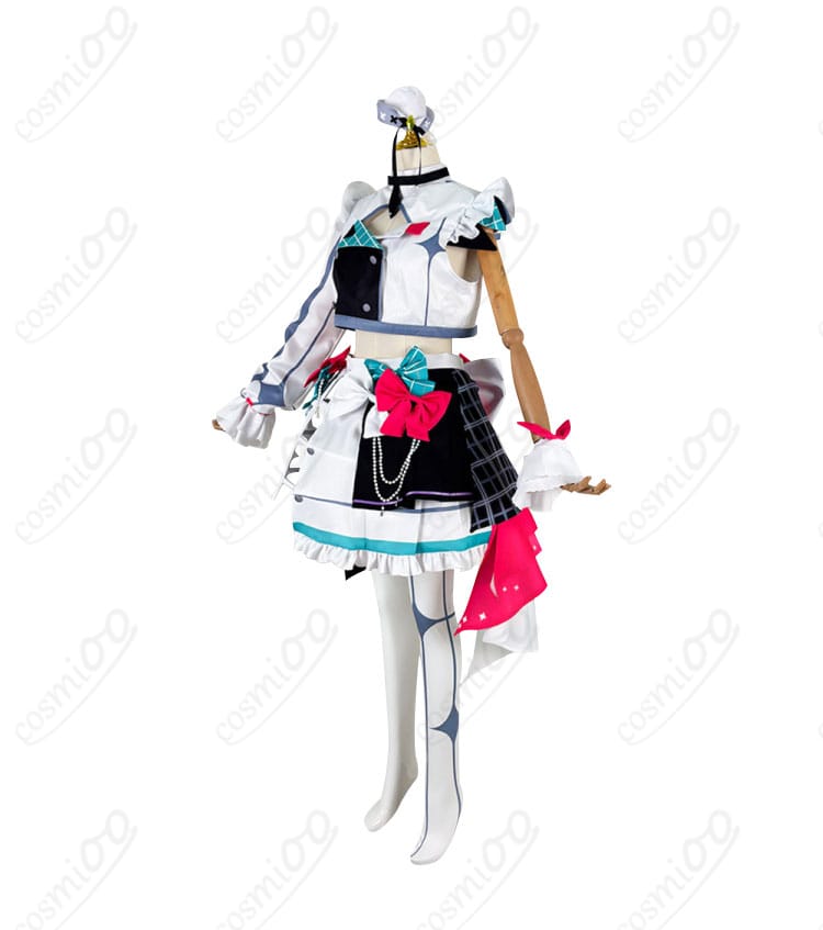 IRyS（アイリス）ブライト衣装の左側から見た画像。コスプレ衣装の細部が鮮明にわかるショット。