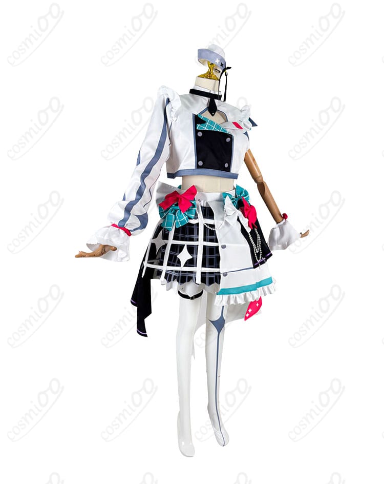 IRyS（アイリス）ブライト衣装の右側から見た画像。コスプレ衣装のディテールが見やすい角度。