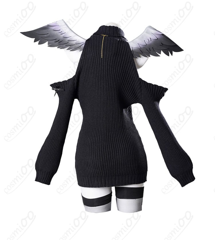 天音こなた・天音かなたの妹 コスプレ衣装の背面画像、細かい羽翼装飾が特徴的