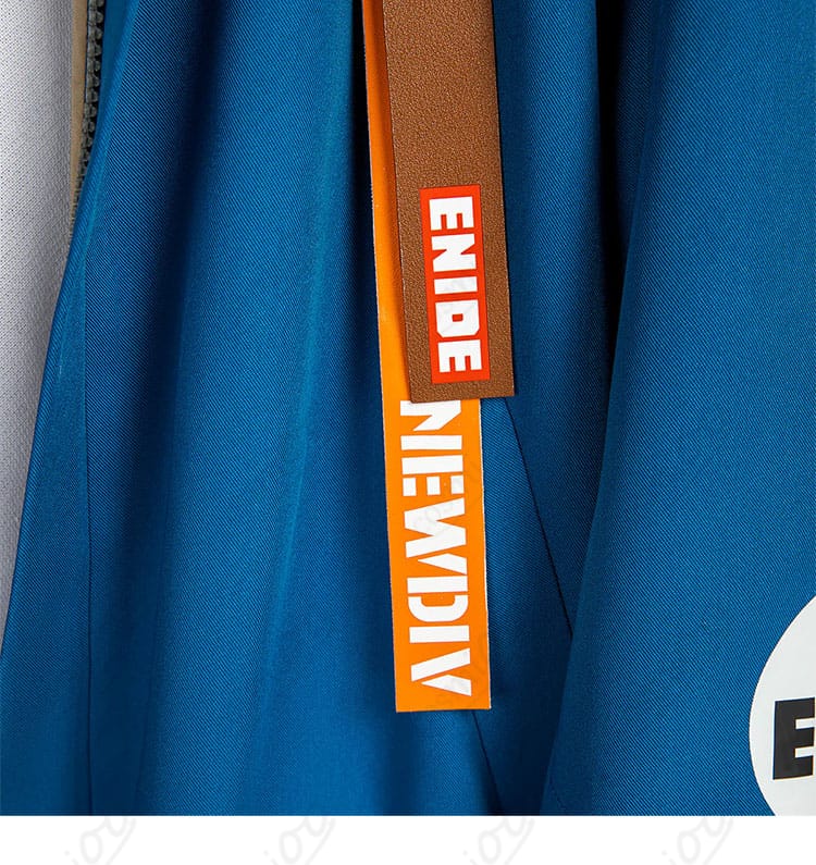 ユニカ コスプレ衣装 襟まわりの装飾と縫製ラインの拡大写真