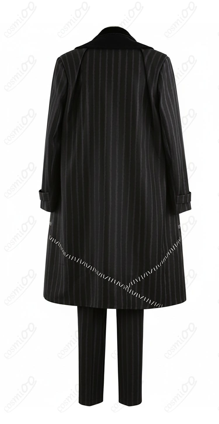 ディズニー ツイステ ジャミル ナイトメアースーツ背面。マントの落ち感と後ろ姿の再現度