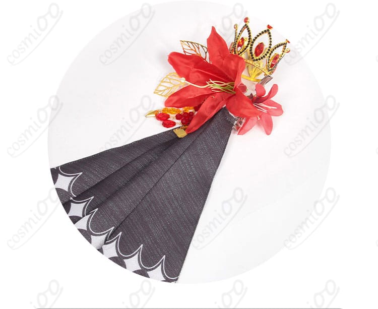 クラウンと花飾りの組み合わせ。頭部アクセの全体バランスがわかる画像