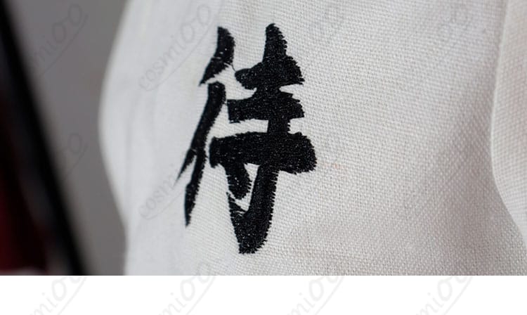 凶鳥狂死香 私服コスプレ衣装のデザインプリント細部。文字装飾の発色と配置を明確に撮影。