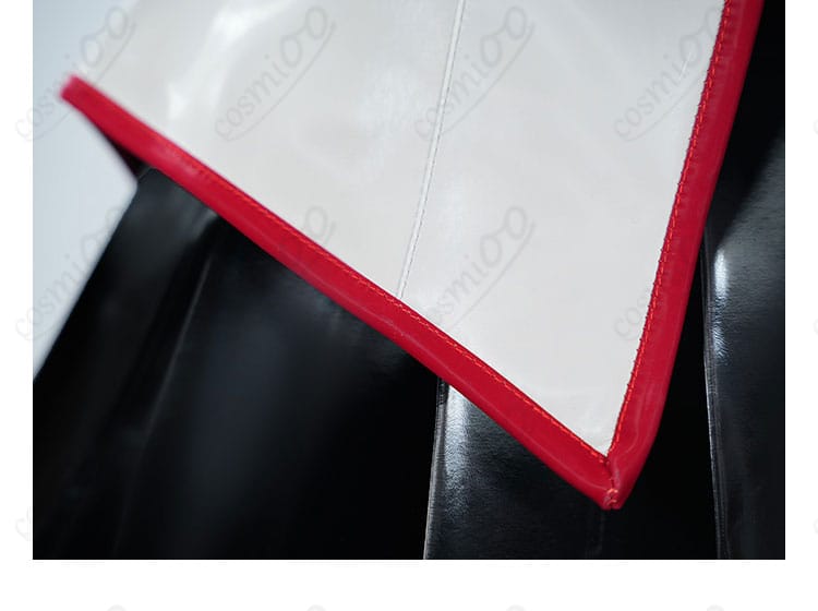 裾部分の装飾と折り返しの近接カット。細部のパイピングとステッチが高品質仕上げであることを示す。