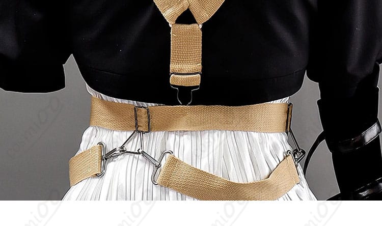 ガルクラ 河原木桃香 コスプレ衣装の背面装飾クローズアップ。イベント映えする質感