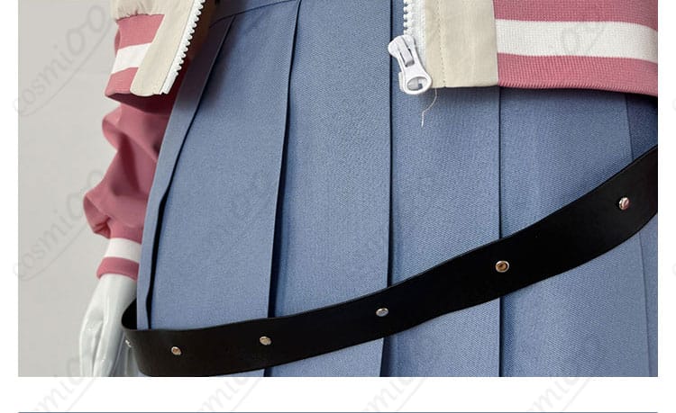 神楽 コスプレ衣装 腰回り装飾ディテール|ベルトと装飾の質感がポイント