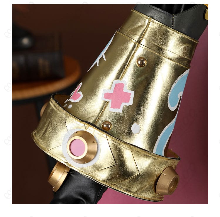 原神 ヤフォダ コスプレ衣装の右手手甲と装飾ディテール。落書き風意匠と精巧な作り込みを強調