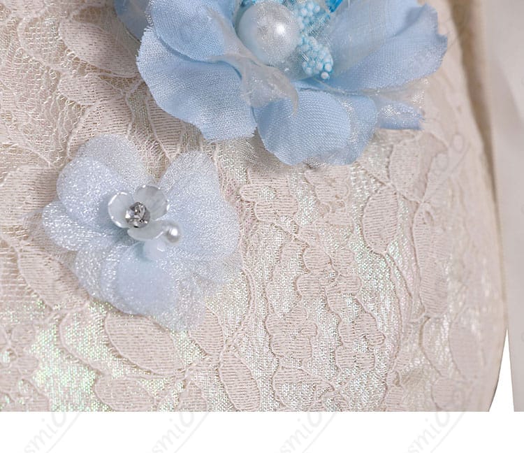 花柄デザイン装飾の詳細|イーニッド コスプレ 狼族ドレス 模様アップ