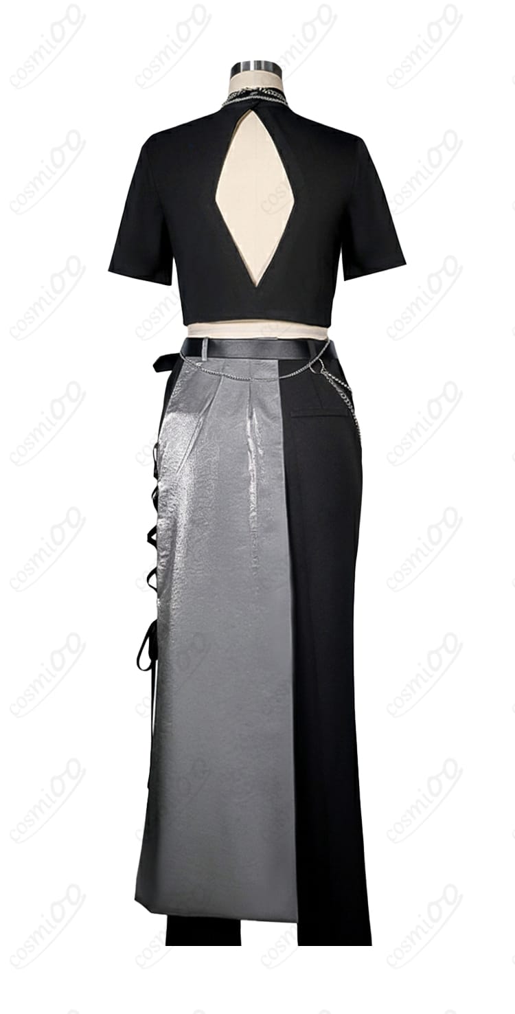 コスプレ衣装 背面装飾細部|背中デザインとチェーン装飾のリアル再現