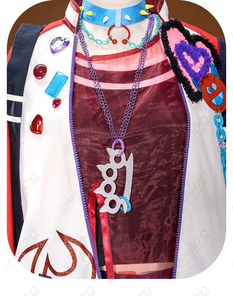 天城燐音 コスプレ衣装 衣襟部分アップ|細部まで再現された縫製と装飾