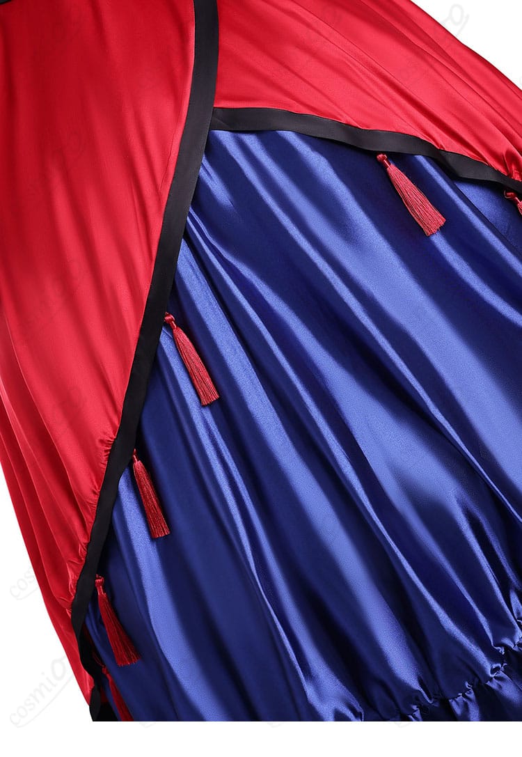 ドレス裾の流蘇装飾ディテール|エレガントに揺れる動きで華やかさアップ