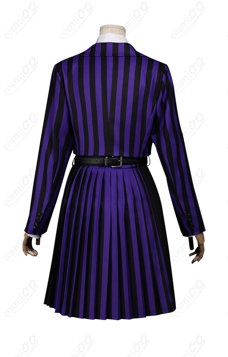 ウェンズデー イーニッド・シンクレア コスプレ衣装 背面図|ブレザーの背中刺繍とスカートプリーツの細部まで再現