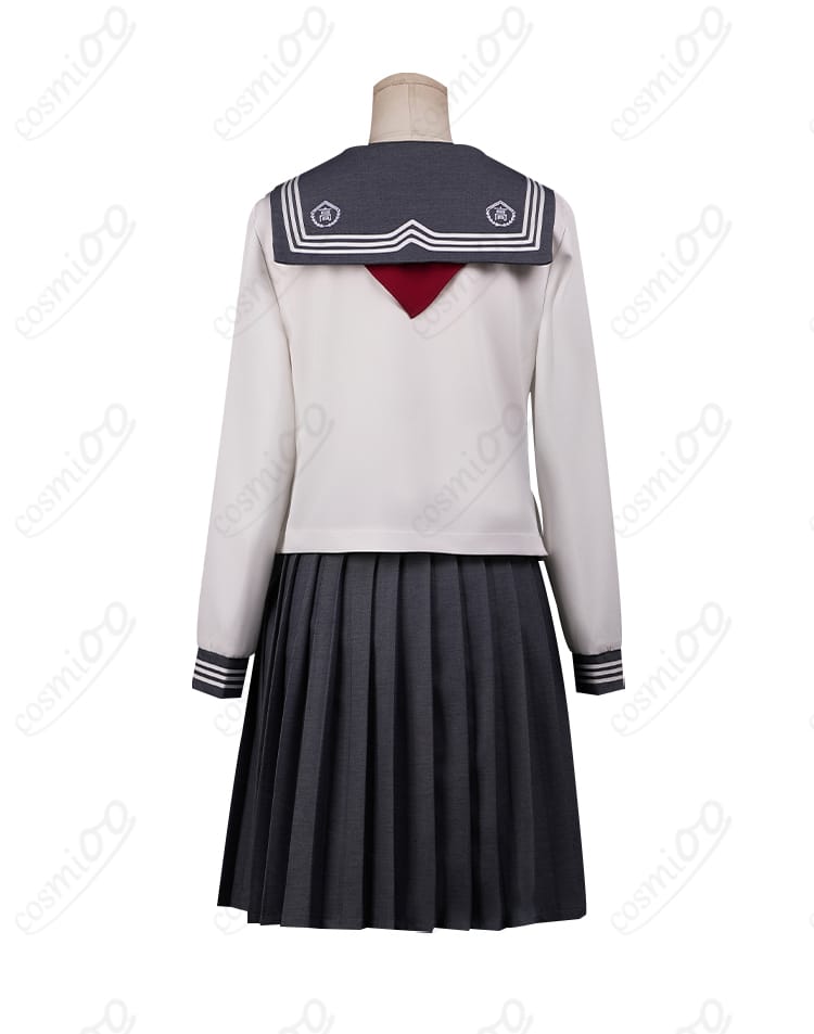 サイレントヒルf 深水雛子 ホワイトセーラー制服 コスプレ衣装 背面画像｜後ろ姿のラインやスカーフの形を丁寧に再現