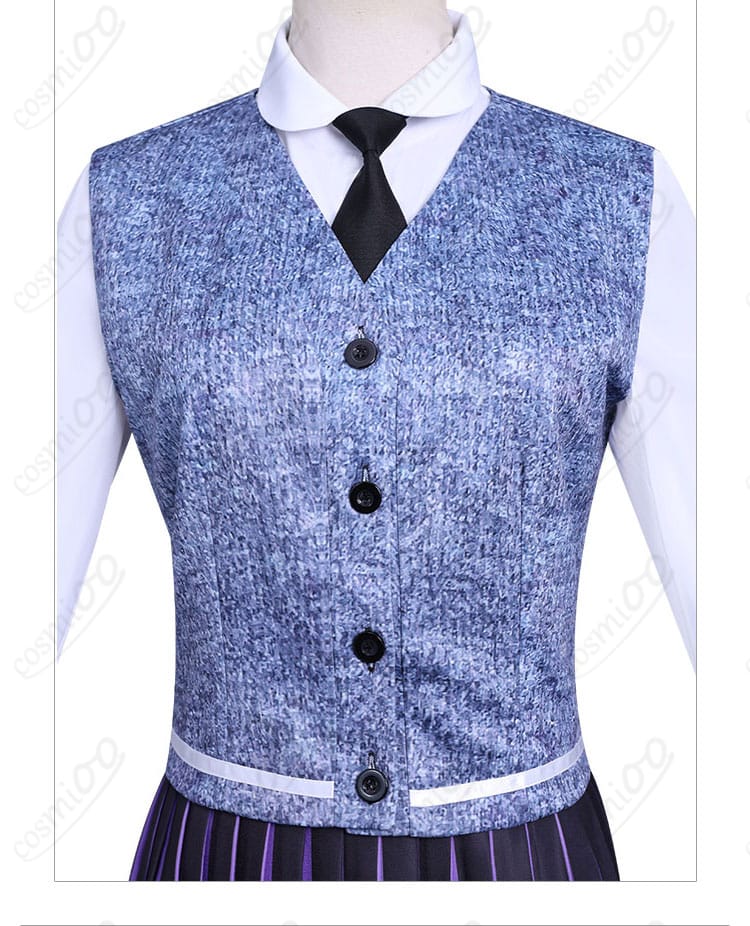 ウェンズデー コスプレ衣装 ベスト前立てとボタン装飾|細部までこだわったクラシカルなデザイン。