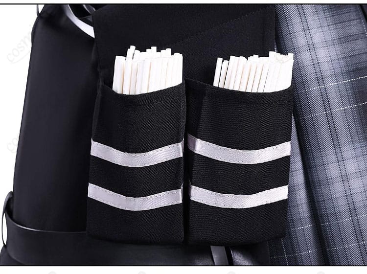 黒部ナノカ コスプレ衣装 腰回り装飾細部画像|ベルトやポーチのリアルな質感を再現