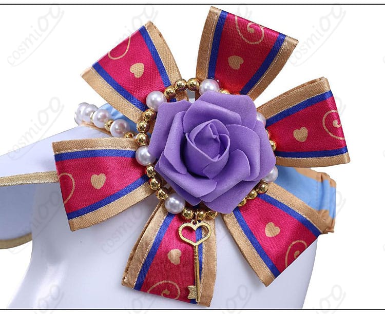 霧矢あおい コスプレ衣装 帽子の装飾ディテール。星型モチーフがきらめく仕上がり。