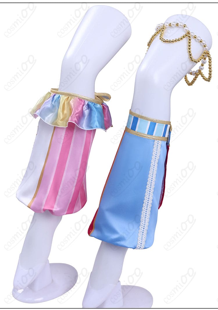 霧矢あおい コスプレ衣装 足飾りの詳細。ステージ衣装らしい華やかなデザイン。