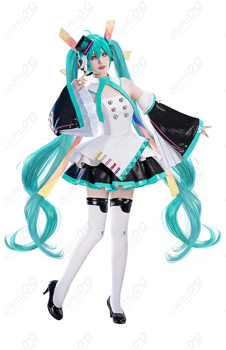 初音ミク EXPO10th コスプレ衣装 側面図|ツインテールや袖の形状がわかる高再現写真