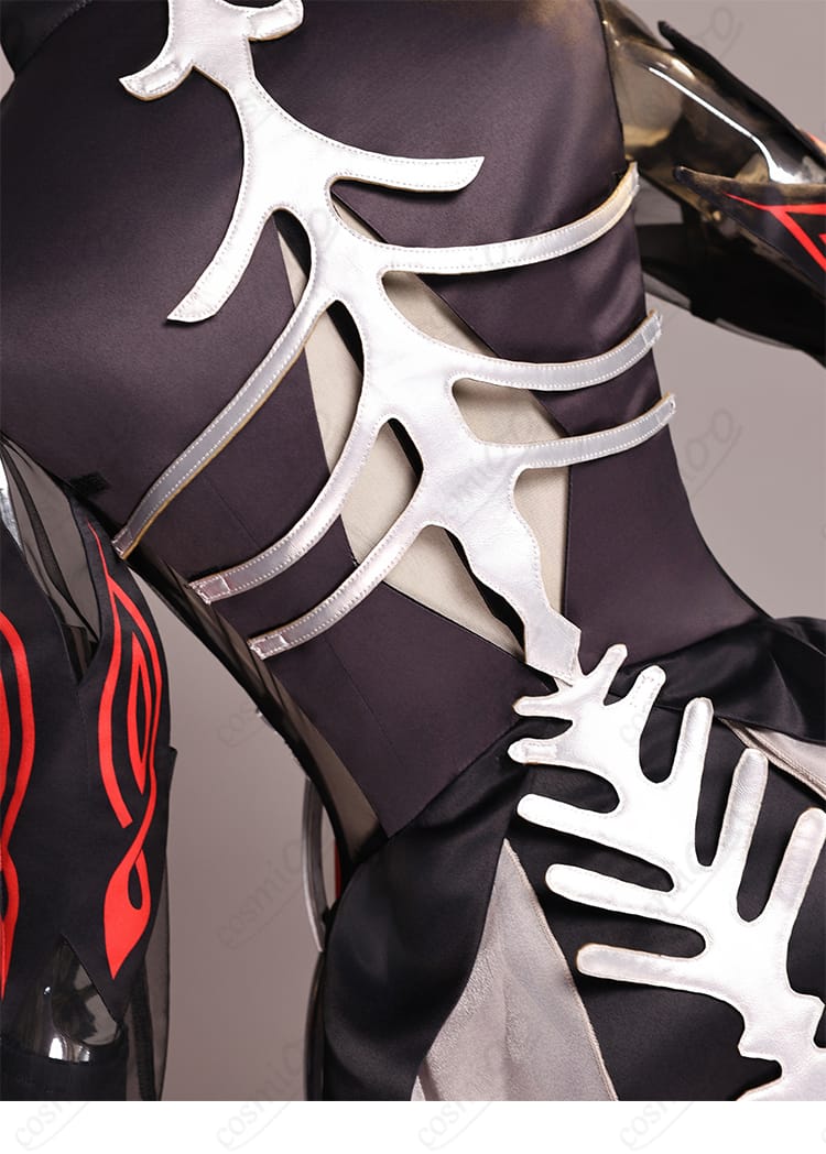 ロノヴァ コスプレ衣装 背面細部ディテール 高再現な構造と生地感