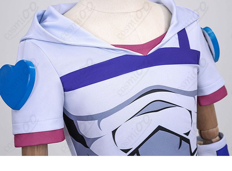 ジョジョSBR 衣襟の模様装飾ディテール|コスプレ衣装の精巧デザイン