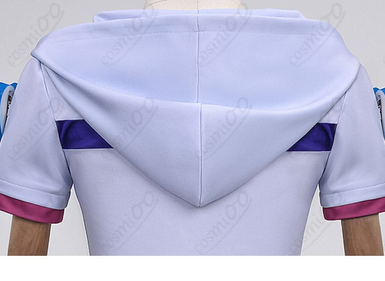 ジョジョSBR 背面フード装飾ディテール|コスプレ衣装の立体感を確認