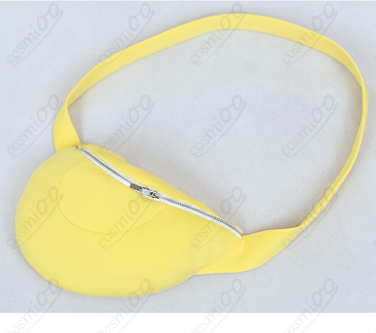 リコ コスプレ衣装 斜め掛けバッグ細部アップ|ファスナーや縫製まで高品質な仕上がり。