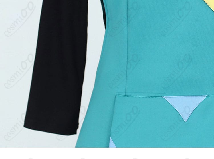 リコ コスプレ衣装 腰回りディテール|ベルト位置や生地の質感をリアルに再現。