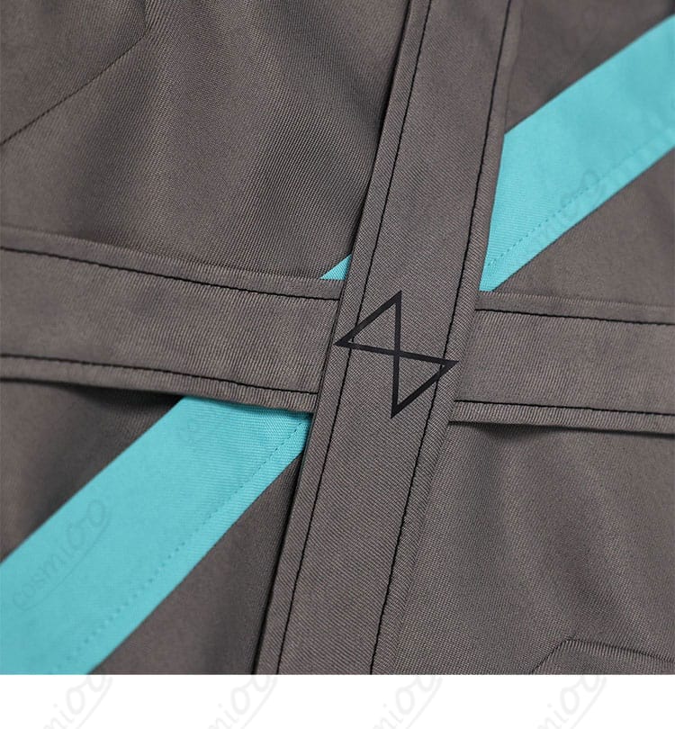 初音ミク コスプレ衣装 紐飾り部分のアップ|繊細な柄と美しい装飾