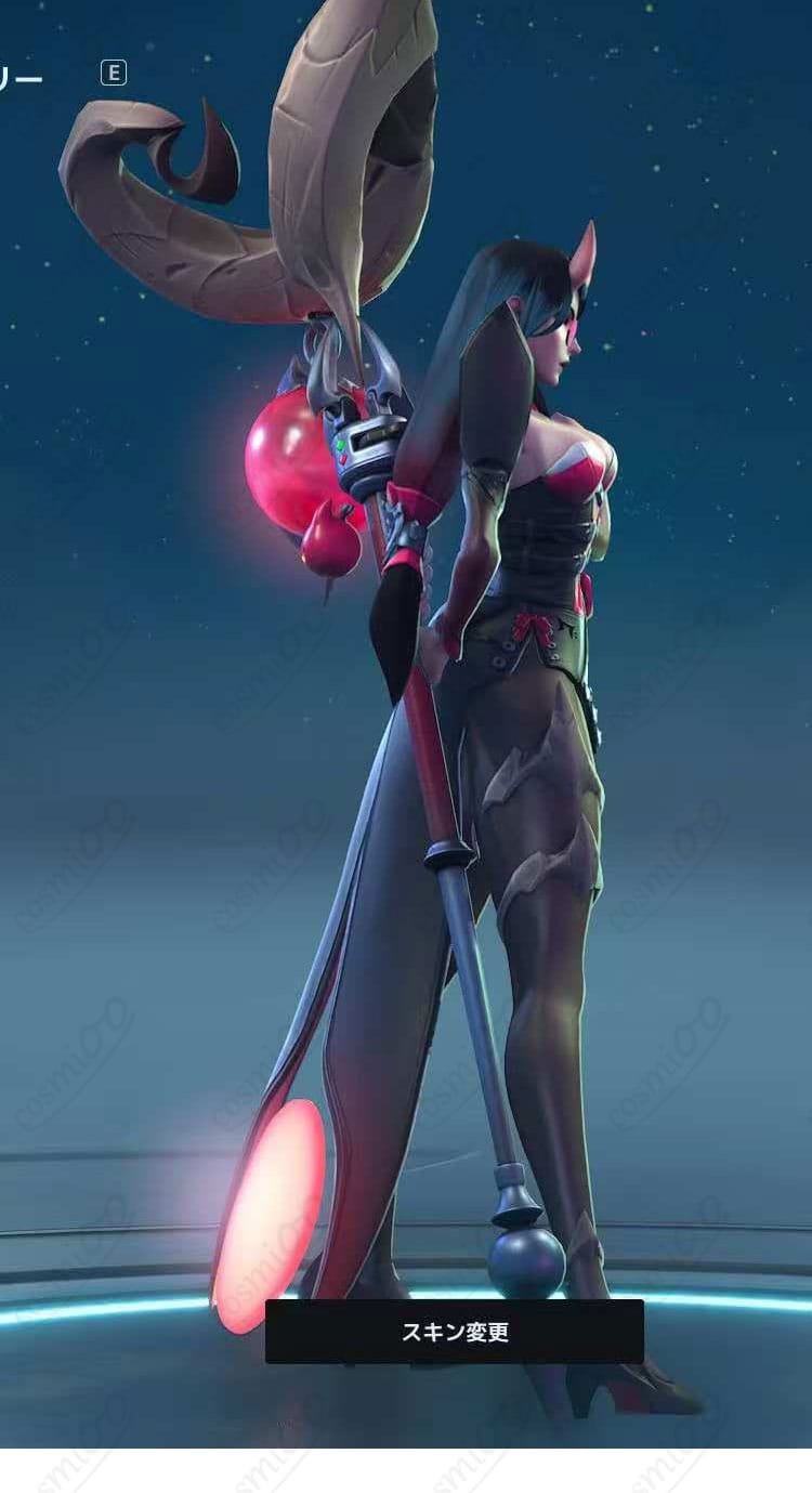 SUPERVIVE エヴァ コスプレ衣装 左側画像|支援ハンターらしい優雅なポーズを再現