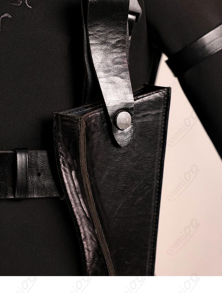 腰まわり装飾ディテール|葛葉コスプレ衣装 スーツデザイン