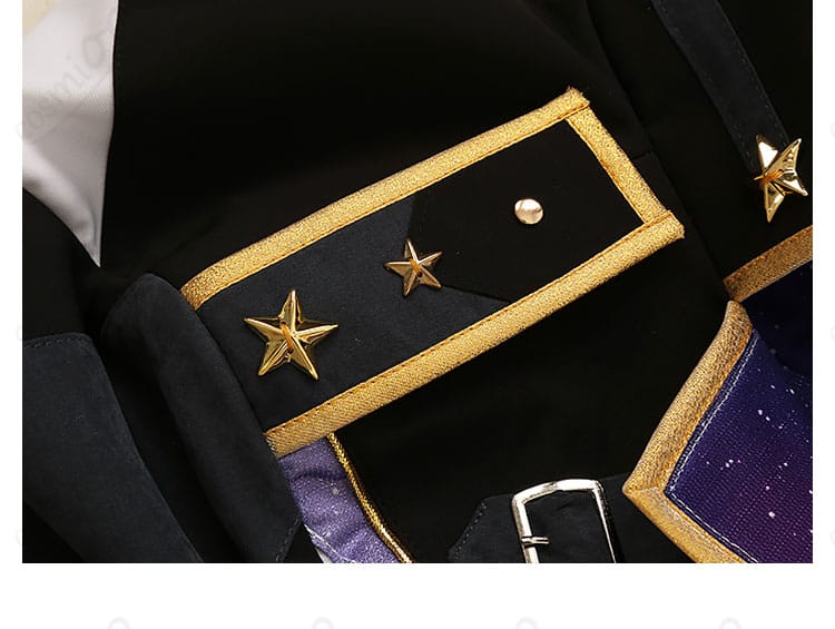 流星隊パワーアップ衣装 徽章装飾のアップ|ユニットらしさを引き立てる