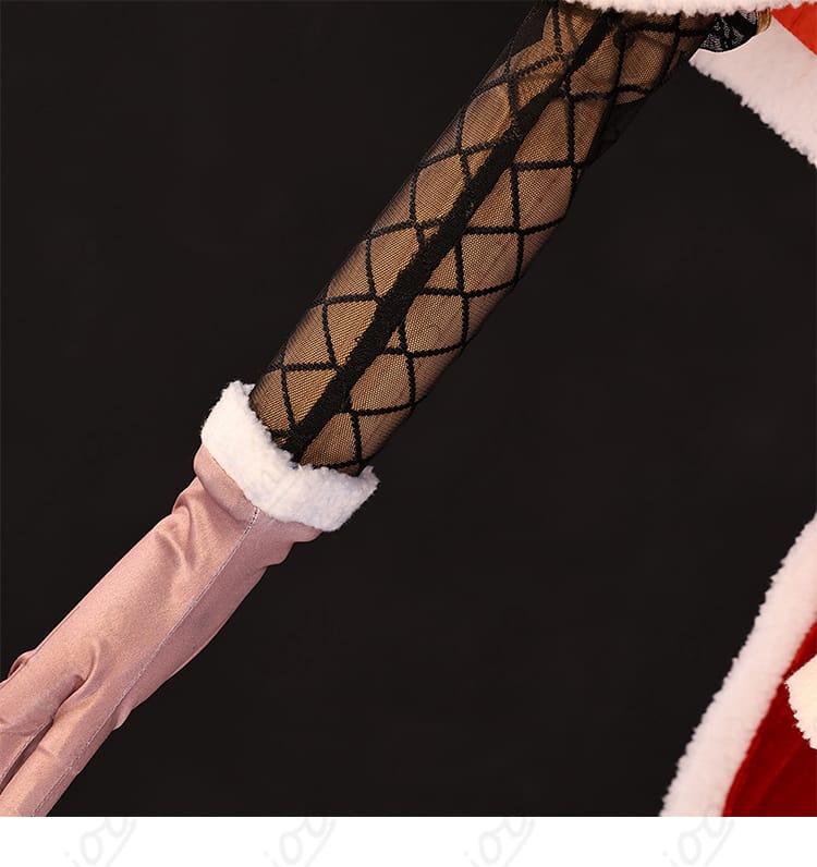 リゼロ エミリア クリスマス衣装 袖口&手袋 ディテール写真|かわいい冬らしい仕上がり