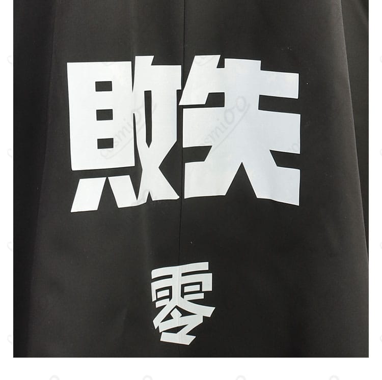 服装披風字体装飾細節図|HUNDRED LINE コスプレ マント文字刺繍 デザイン細部をチェック