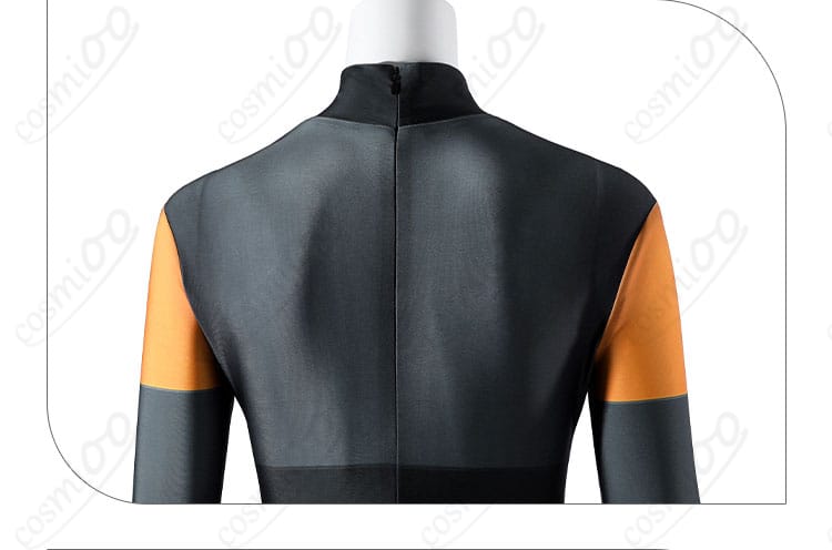 背肩ディテール｜後ろ肩部分の縫製と装飾・クオリティ◎