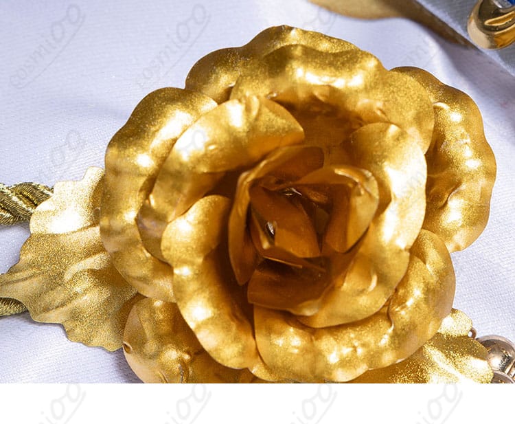 プロジェクトセカイ 東雲彰人 ノウブル・パラディン コスプレ衣装 花胸飾りディテール画像