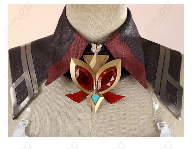 コスプレ衣装の首元の装飾ディテール、優雅なデザイン