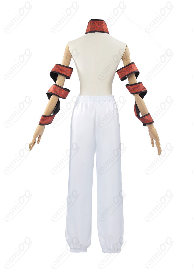 白色の服装の背面装飾細部。遊郭編衣装の背面デザインのディテールが際立つ。