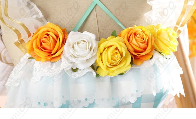 花陽 コスプレ衣装 胸元の花飾り細部 華やかな花のディテールが印象的