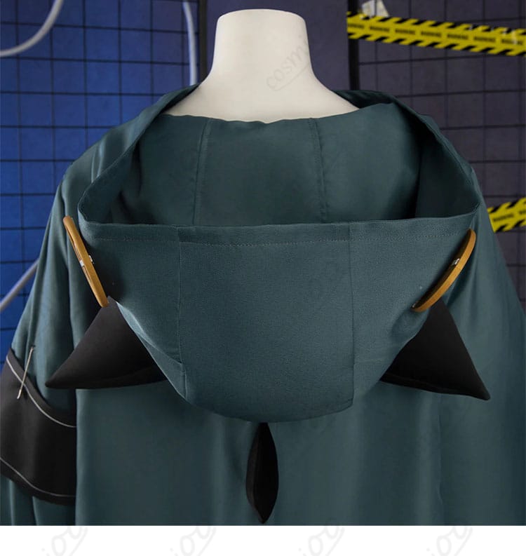 ガチアクタ ギータ コスプレ衣装 フード装飾細部｜怪獣モチーフを再現