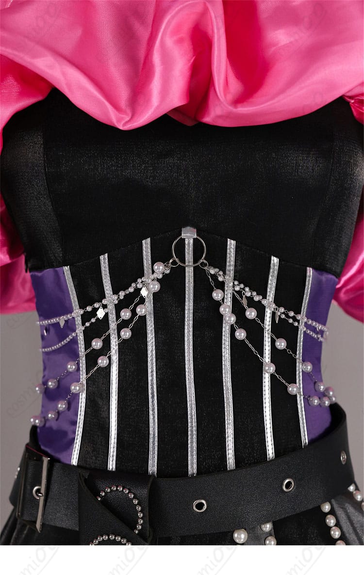 綺々羅々ヴィヴィ ステージ衣装 腰元装飾ディテール｜動きに映える美しい装飾