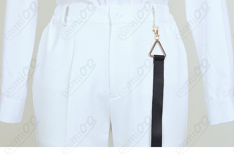 腰周りのベルト・太ももベルト配置ディテール