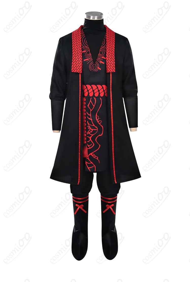 正面装飾ディテール(前立て・ストライプ・金具の配置)