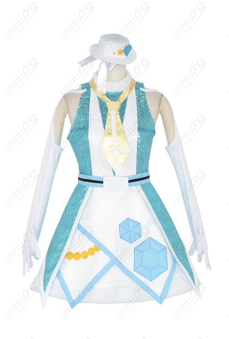 『聖なるリトルデーモン』衣装の正面ディスプレイ。ワンピースのシルエットとネクタイ・ベルト配置を確認できる画像。