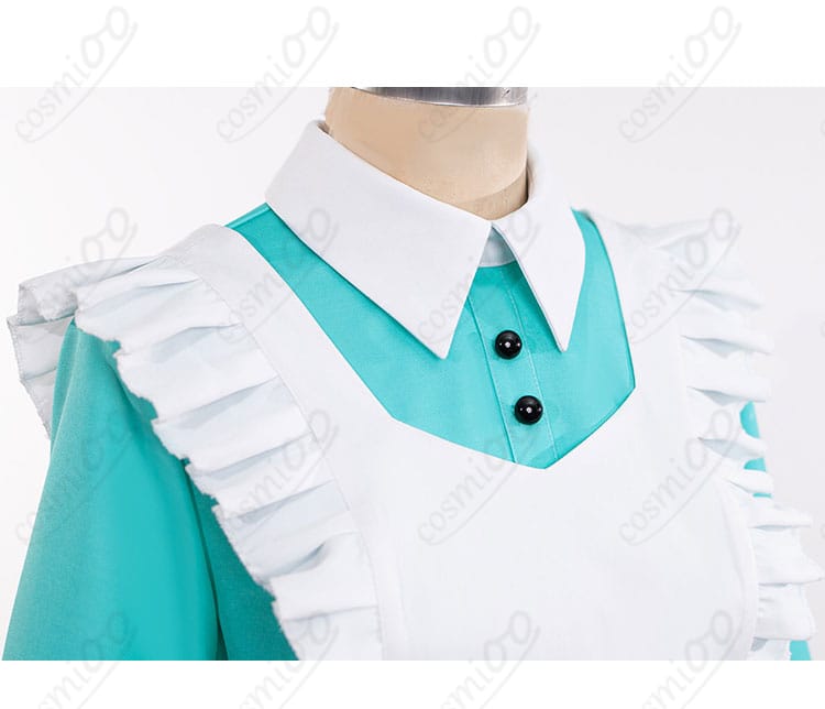 肩と袖の装飾ディテール。フリルとパイピングの仕上げでクラシカルな雰囲気を強調。