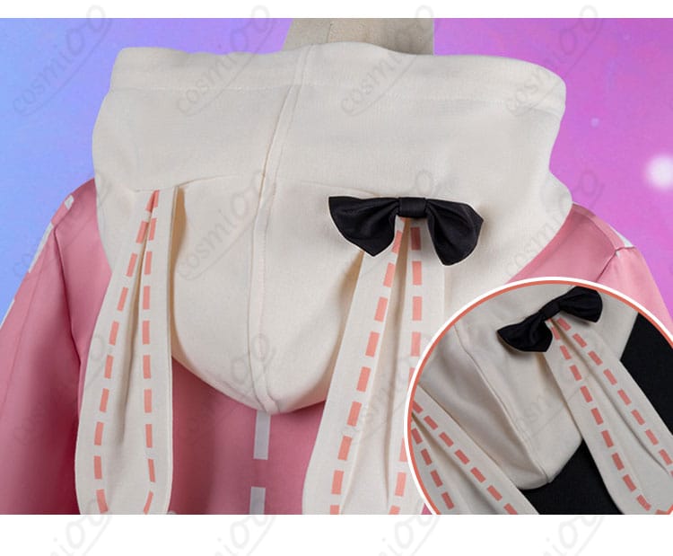 背面フードと装飾パーツのディテール接写